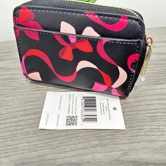 Kate Spade Small Zip Wallet - Picture 4 of 8